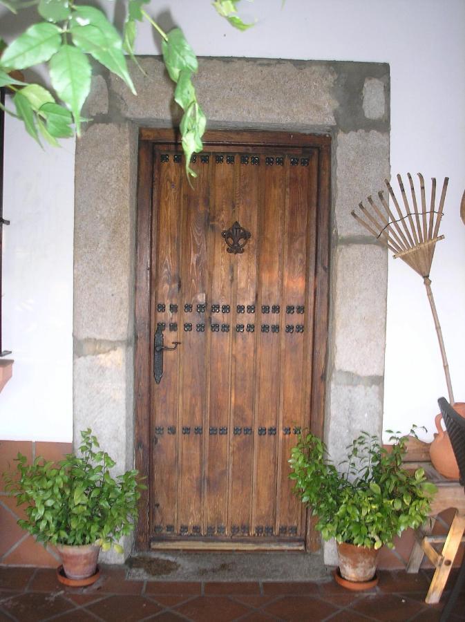 Casa Rural "El Carrasca" El Carrascalejo Exterior photo